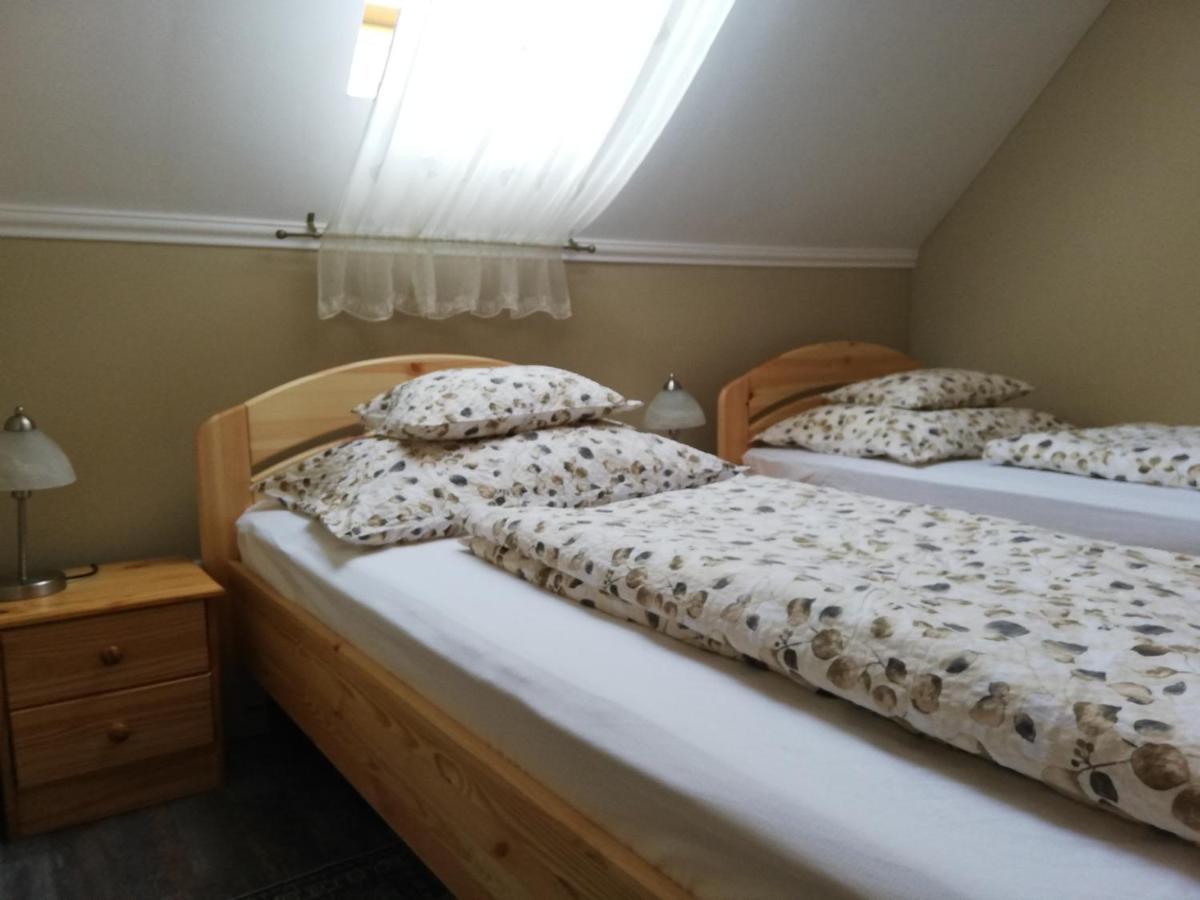 Bobita Apartmanhaz Сільвашварад Екстер'єр фото