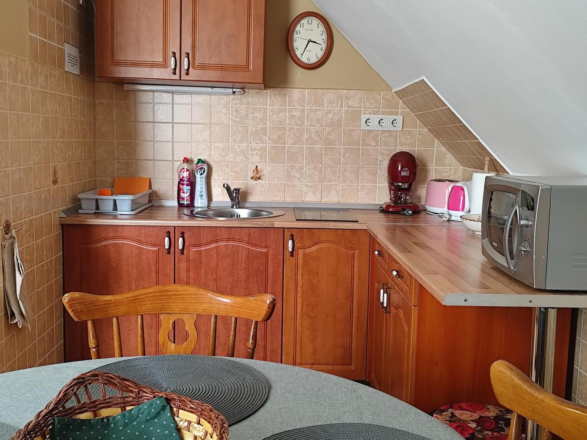 Bobita Apartmanhaz Сільвашварад Екстер'єр фото