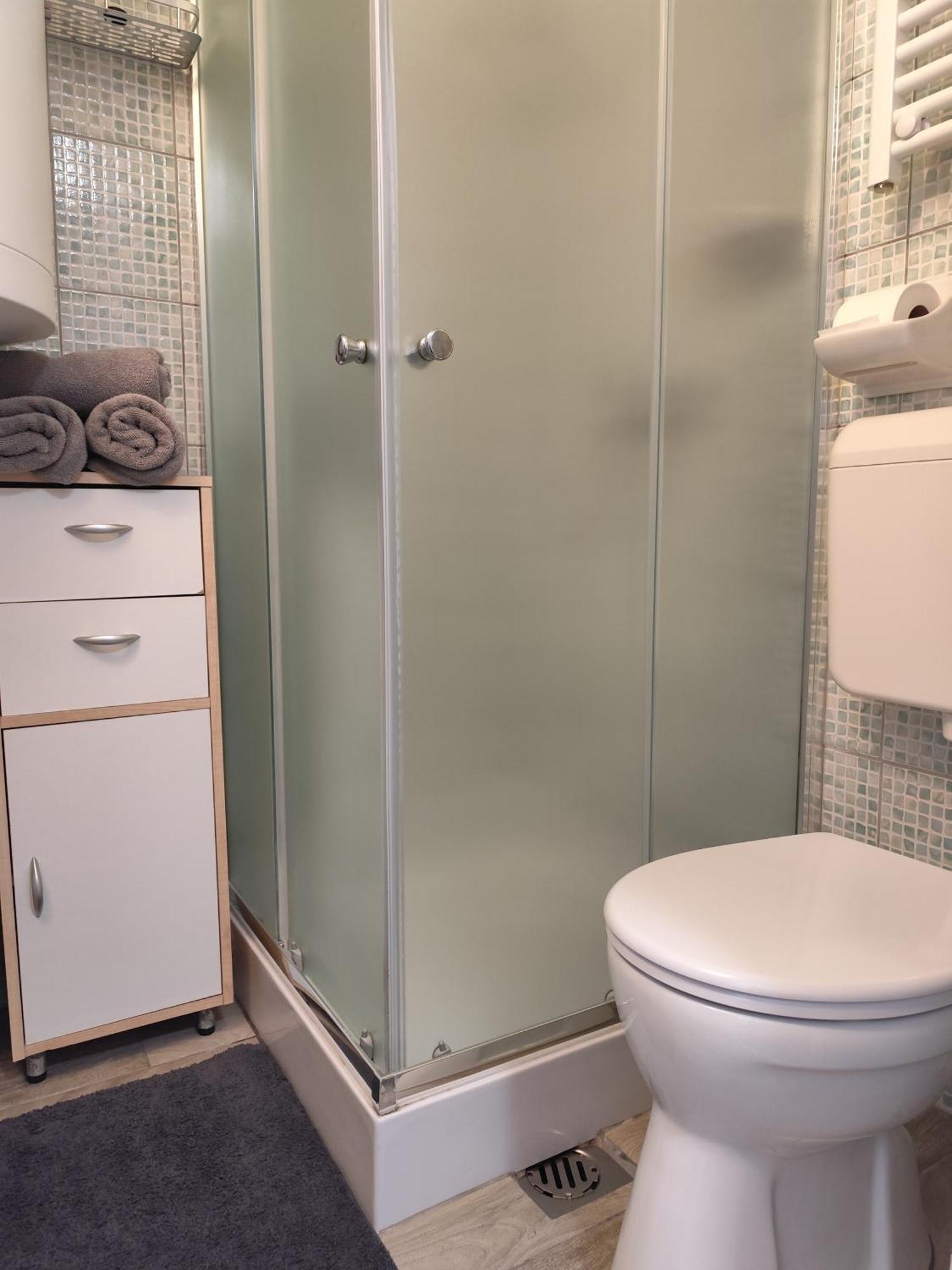 Bobita Apartmanhaz Сільвашварад Екстер'єр фото
